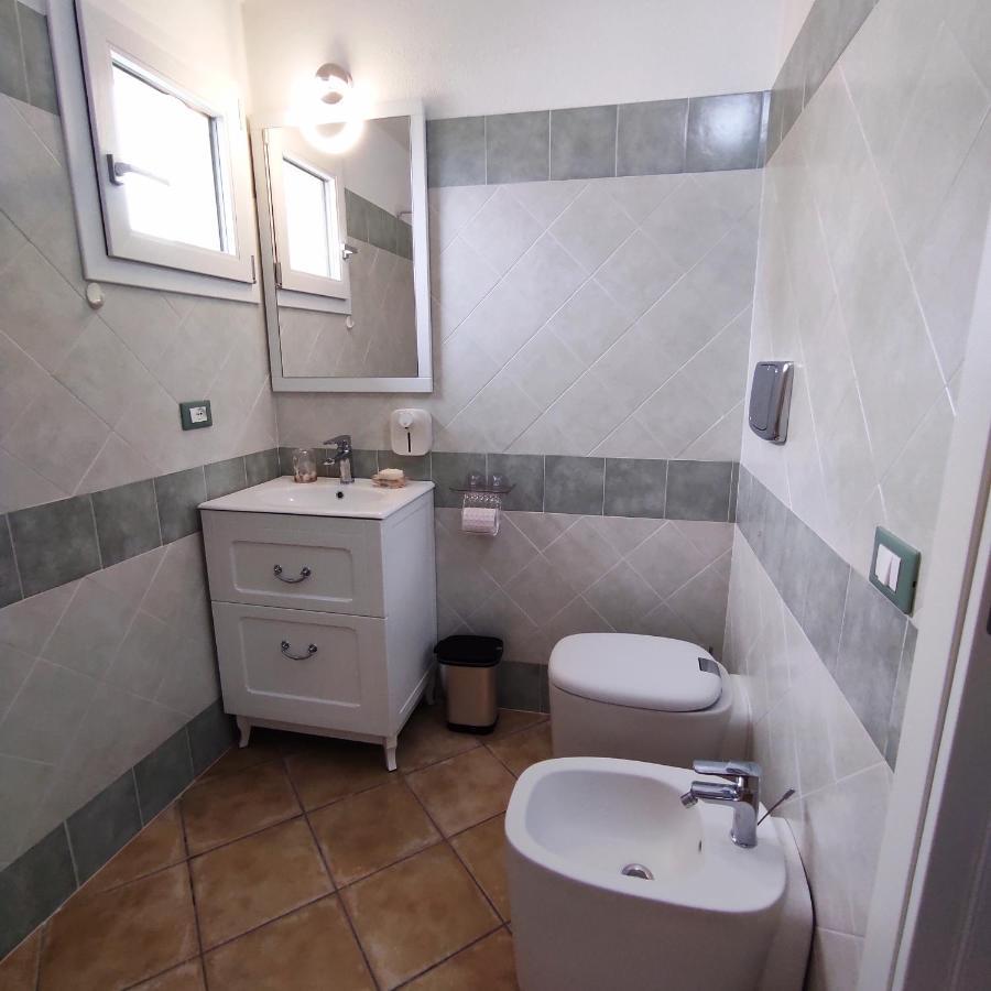 Vista Mare Olbia Bed & Breakfast Ngoại thất bức ảnh
