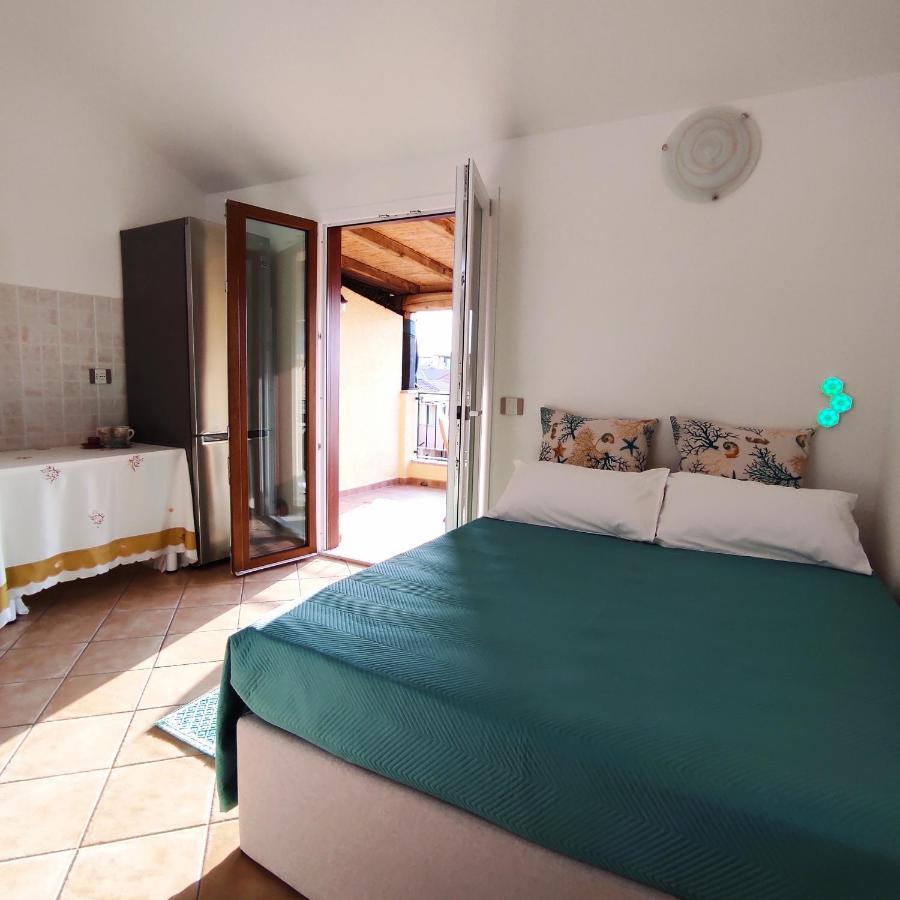 Vista Mare Olbia Bed & Breakfast Ngoại thất bức ảnh