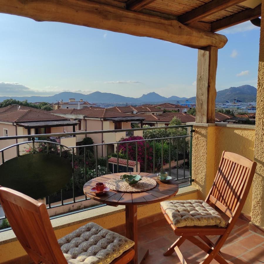 Vista Mare Olbia Bed & Breakfast Ngoại thất bức ảnh