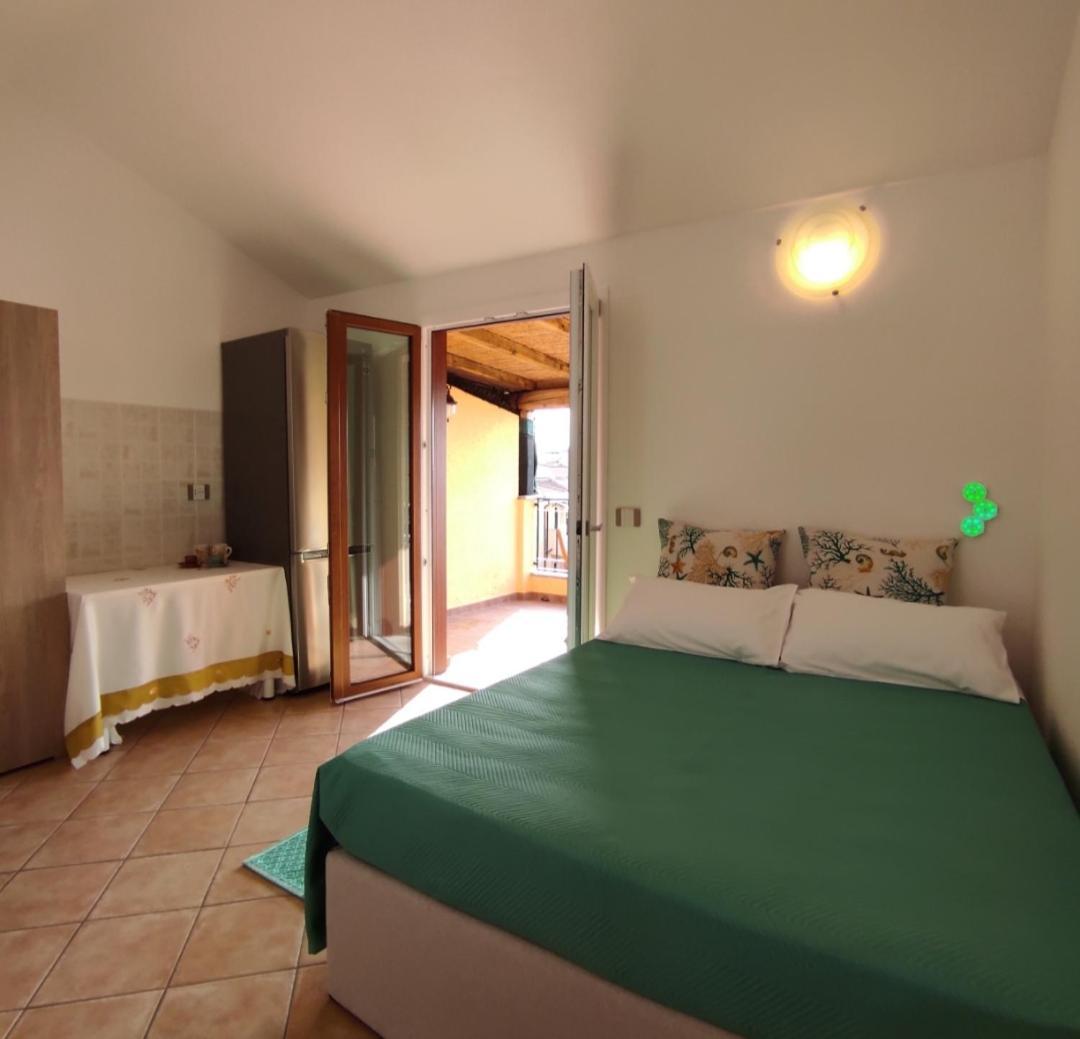 Vista Mare Olbia Bed & Breakfast Phòng bức ảnh